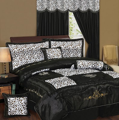 COLCHAS, CORTINAS, COJINES, JUEGO DE BAÑOS, JUEGO DE SABANAS Y MAS